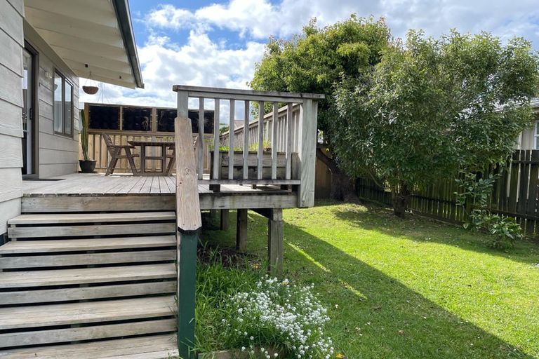 Photo of property in 2/32 Vincent Street, Howick, Auckland, 2014