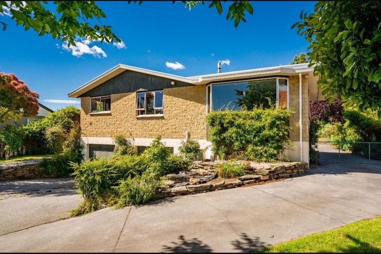 Photo of property in 11 Kerry Court, Cromwell, 9310