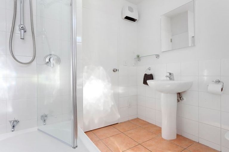 Photo of property in 1/53 Ely Street, Christchurch Central, Christchurch, 8013
