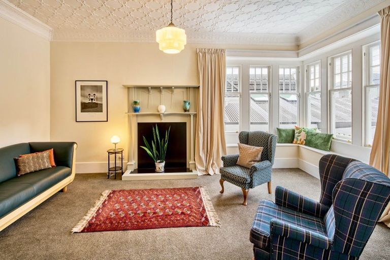 Photo of property in 44 Glen Road, Kelburn, Wellington, 6012