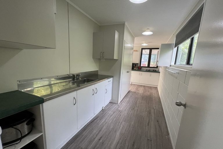 Photo of property in 3 North Street, Mokau, 4376