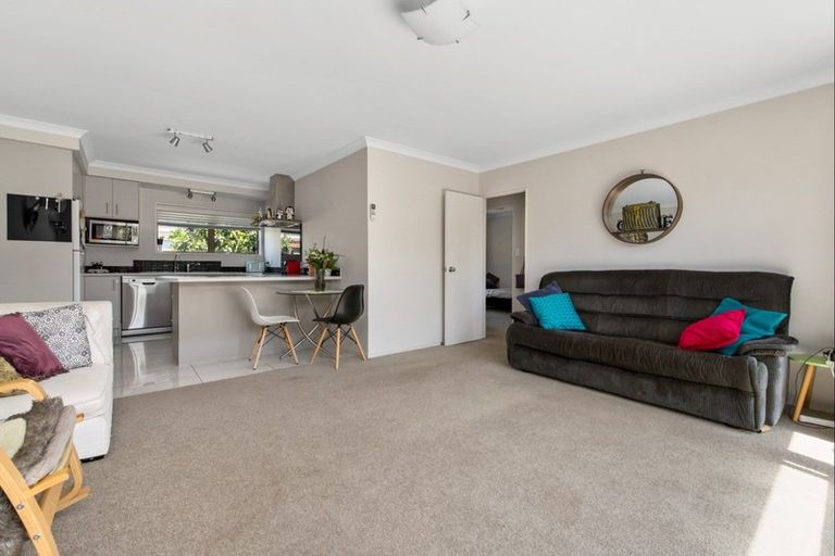 Photo of property in 2/9 Leander Street, Mount Maunganui, 3116