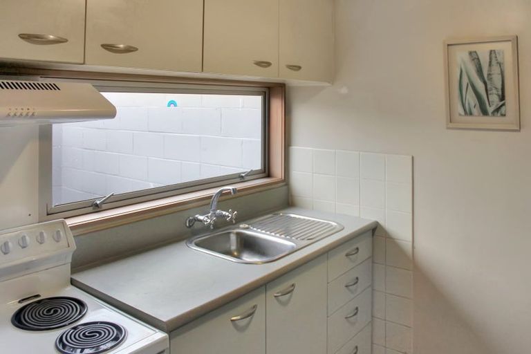 Photo of property in 20b Fairfield Avenue, Addington, Christchurch, 8024