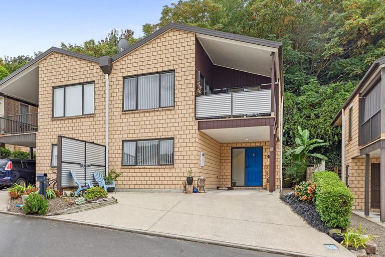 Photo of property in 9/19 Glencarron Place, Bethlehem, Tauranga, 3110