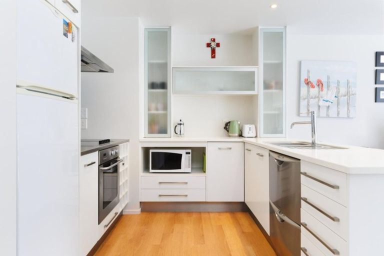 Photo of property in 105/27 Banks Avenue, Mount Maunganui, 3116