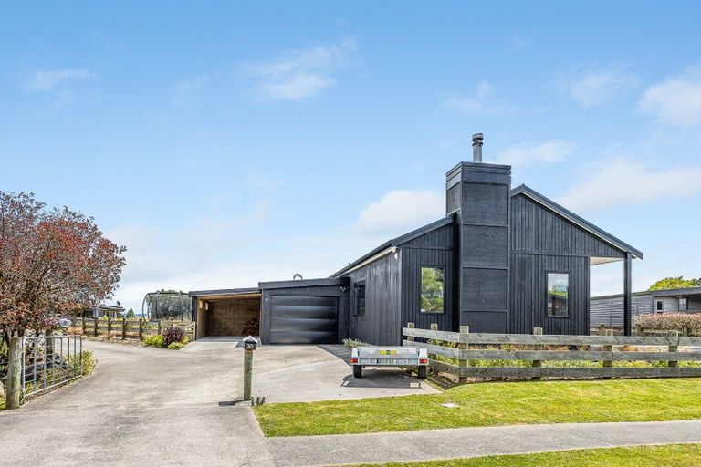 Photo of property in 30 Snowmass Drive, Ohakune, 4625