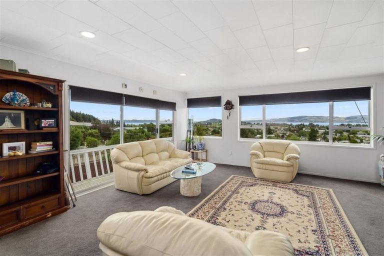 Photo of property in 93 Mallard Drive, Selwyn Heights, Rotorua, 3015