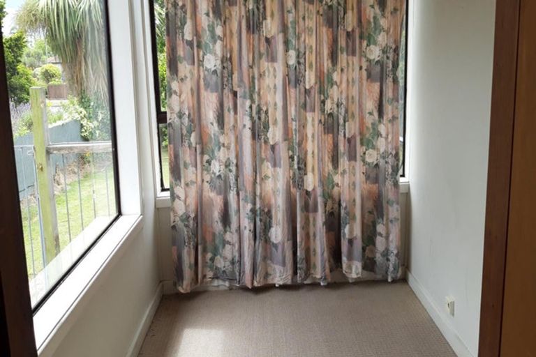 Photo of property in 155 Sawyers Arms Road, Northcote, Christchurch, 8052