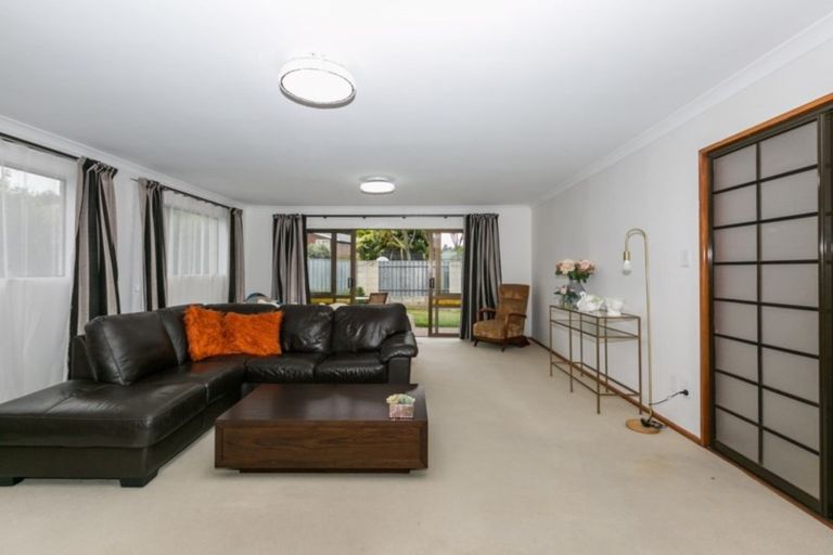 Photo of property in 27 Surrey Street, Taradale, Napier, 4112