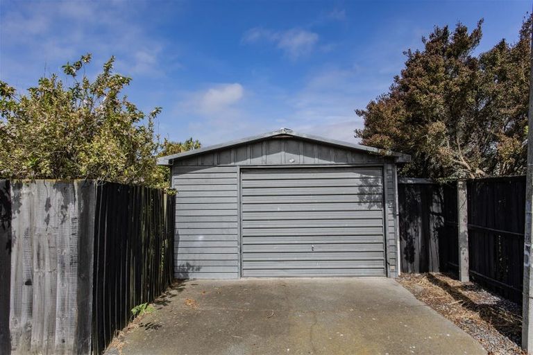 Photo of property in 53 Maces Road, Bromley, Christchurch, 8062