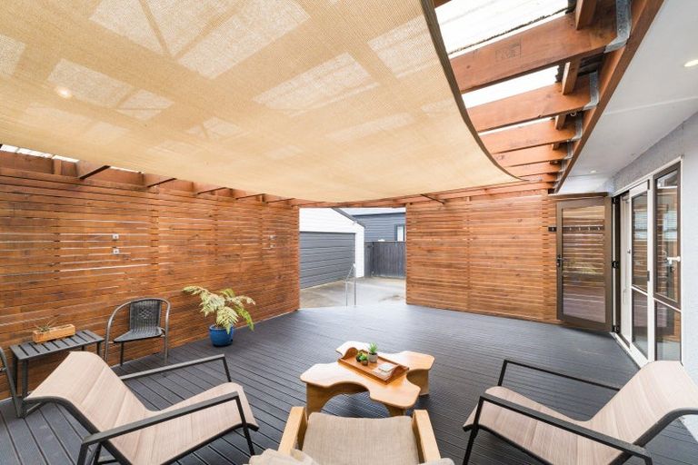 Photo of property in 14 Pitama Road, Awapuni, Palmerston North, 4412