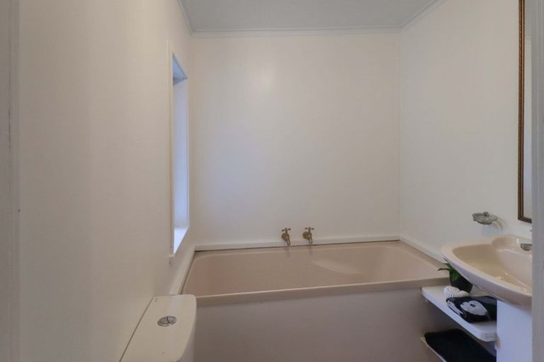 Photo of property in 104 Holloway Road, Aro Valley, Wellington, 6021