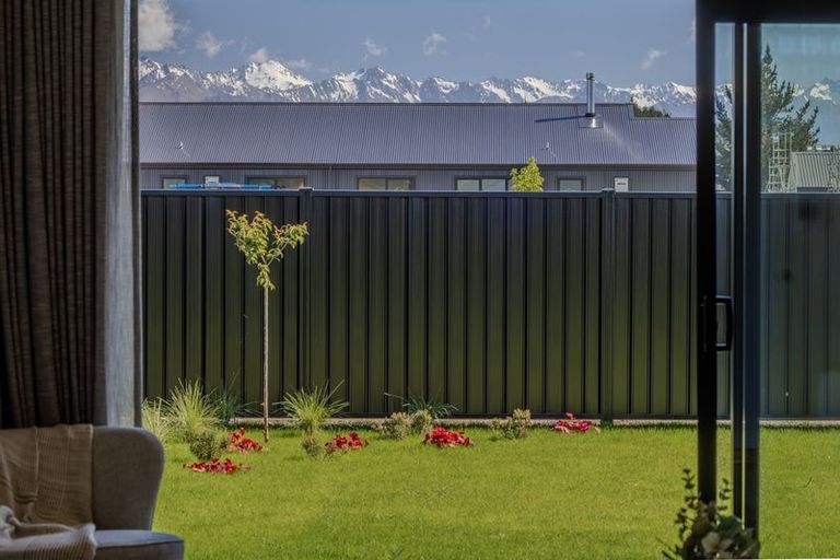 Photo of property in 36 Longview Drive, Lake Hawea, 9382