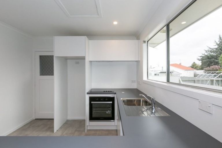 Photo of property in 3/47 Douglas Mclean Avenue, Marewa, Napier, 4110