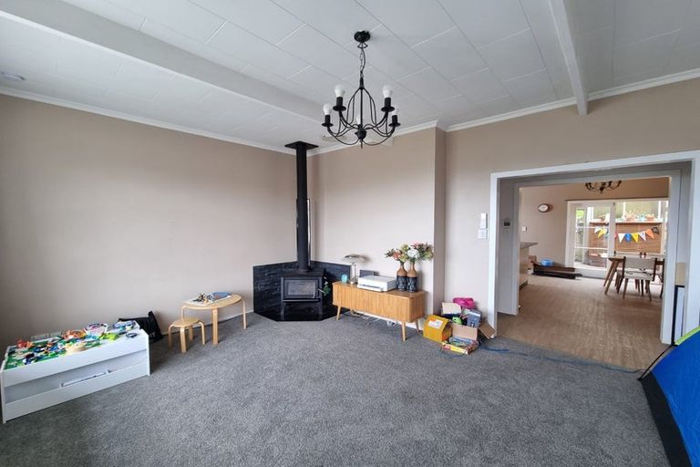 Photo of property in 91 Farnham Street, Mornington, Wellington, 6021