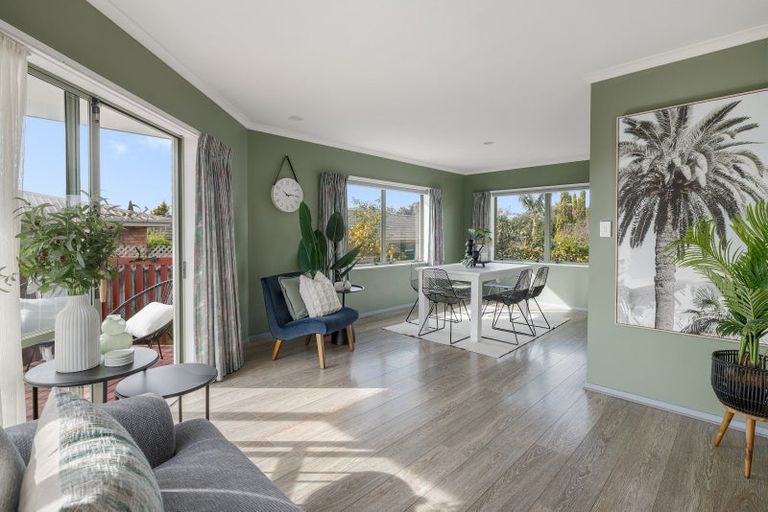 Photo of property in 5 Burnt Oak Drive, Pyes Pa, Tauranga, 3112