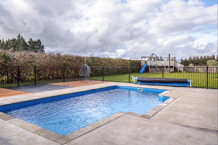 Photo of property in 1176 State Highway 2, Mikimiki, Masterton, 5881