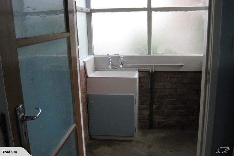 Photo of property in 1/25 Sydney Street, Hauraki, Auckland, 0622