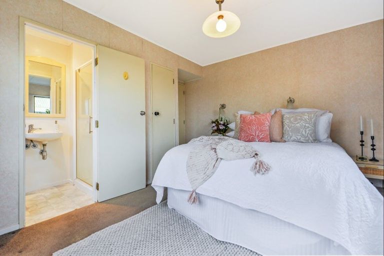 Photo of property in 3 Chestnut Place, Pukete, Hamilton, 3200