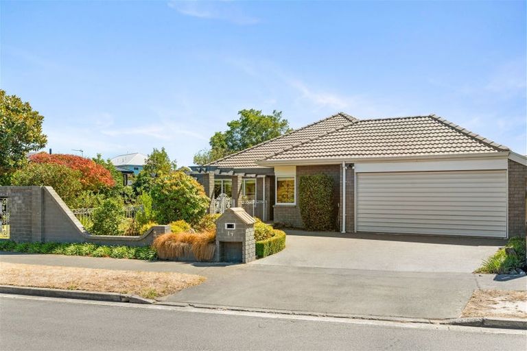 Photo of property in 17 Clarevale Street, Burwood, Christchurch, 8083