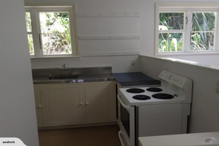 Photo of property in 20 Sydenham Street, Northland, Wellington, 6012