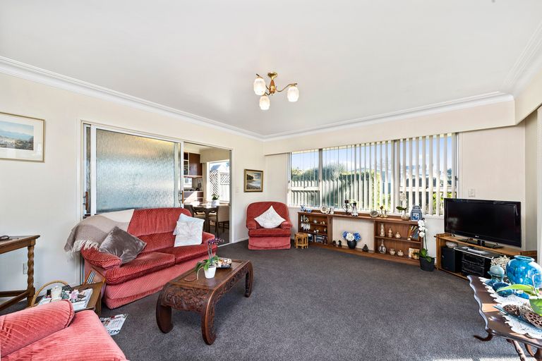 Photo of property in 283 Otumoetai Road, Otumoetai, Tauranga, 3110