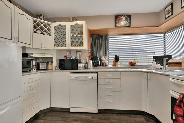 Photo of property in 6 Shearer Street, Tinwald, Ashburton, 7700