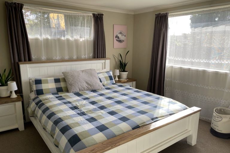 Photo of property in 11 Mckenzie Place, Rototuna North, Hamilton, 3210