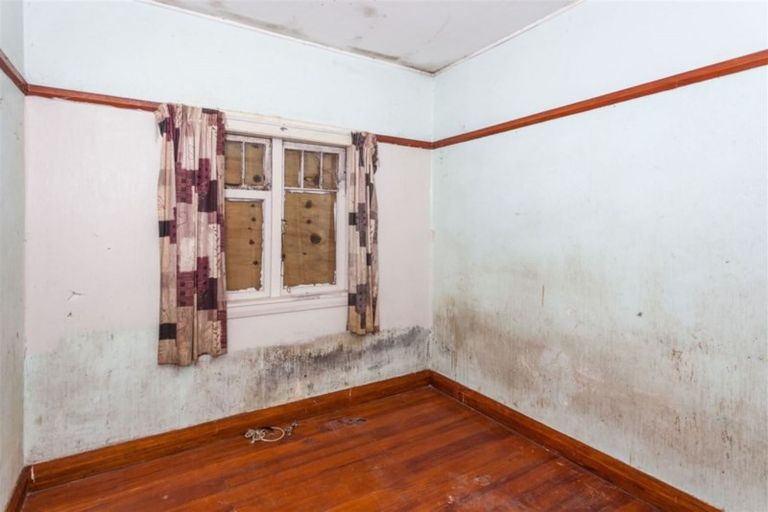 Photo of property in 4 Porritt Street, Paeroa, 3600