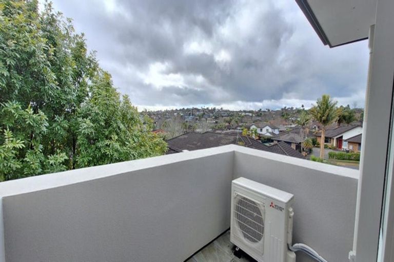 Photo of property in 3a Pittville Place, Henderson, Auckland, 0612