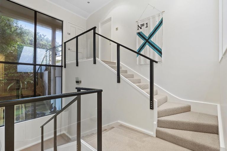 Photo of property in 90 Volga Street, Island Bay, Wellington, 6023