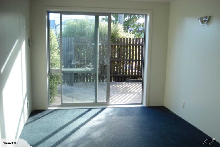 Photo of property in 1/290 Barbadoes Street, Christchurch Central, Christchurch, 8011