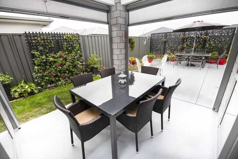 Photo of property in 50 Eriksen Road, Te Awa, Napier, 4110