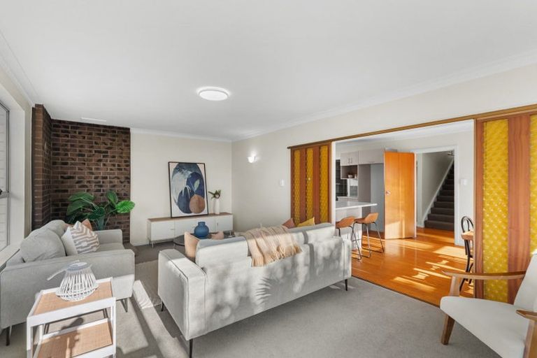 Photo of property in 52 Gladson Avenue, Sockburn, Christchurch, 8042