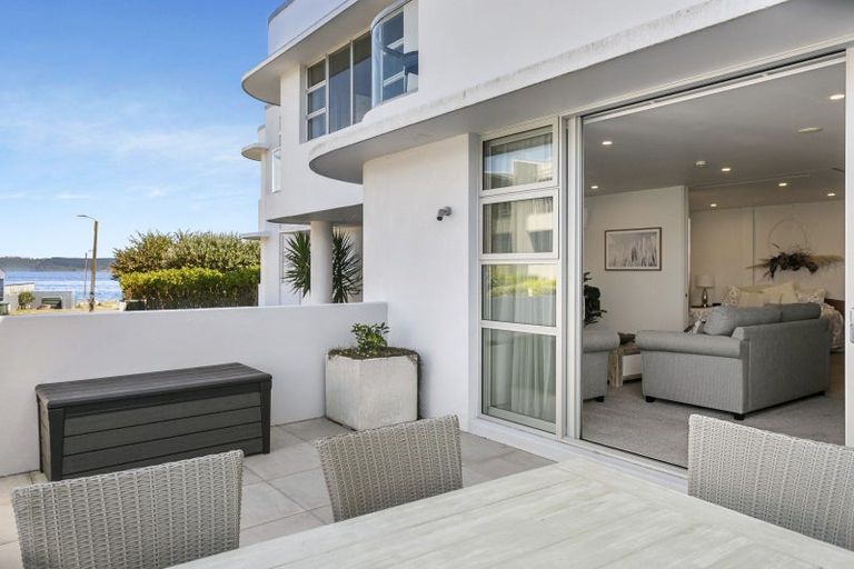 Photo of property in 7/2 Lowell Place, Waipahihi, Taupo, 3330