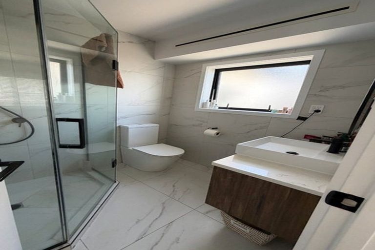 Photo of property in 20b Garland Road, Greenlane, Auckland, 1061