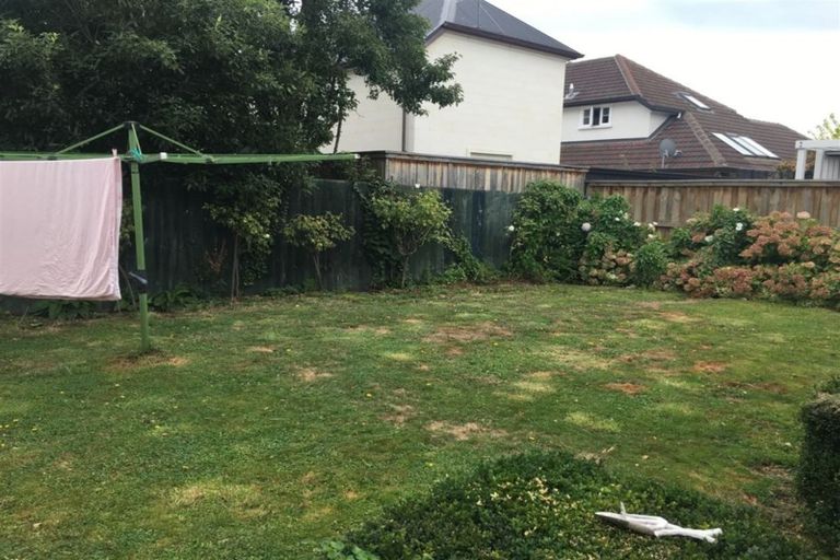 Photo of property in 43 Clissold Street, Merivale, Christchurch, 8014
