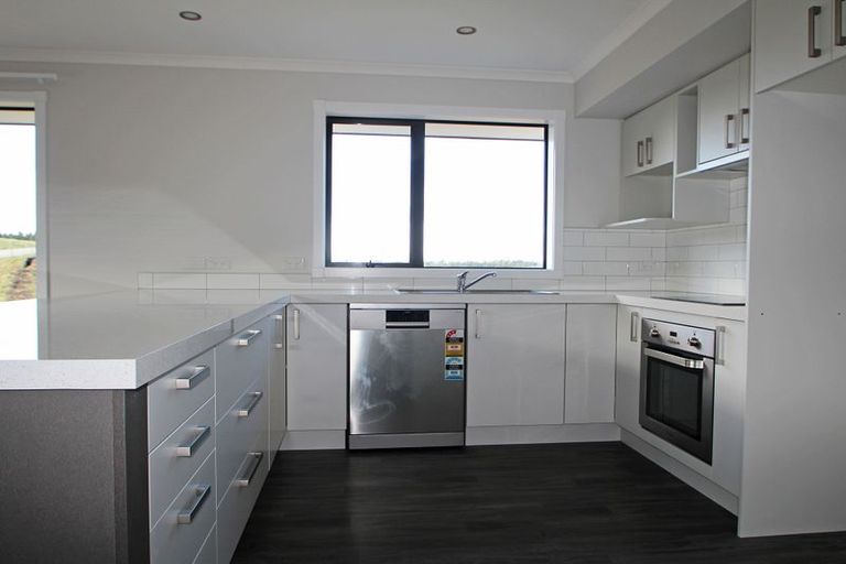 Photo of property in 2 Hollys Lane, Weston, Oamaru, 9401