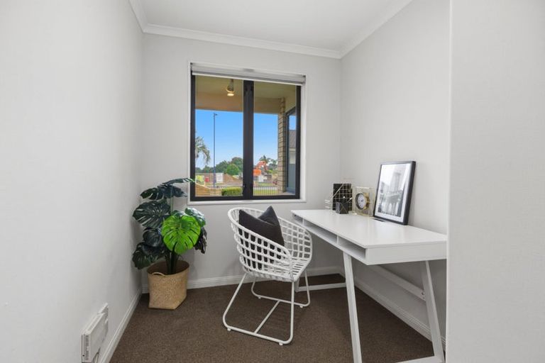 Photo of property in 2 Beachwater Drive, Papamoa Beach, Papamoa, 3118