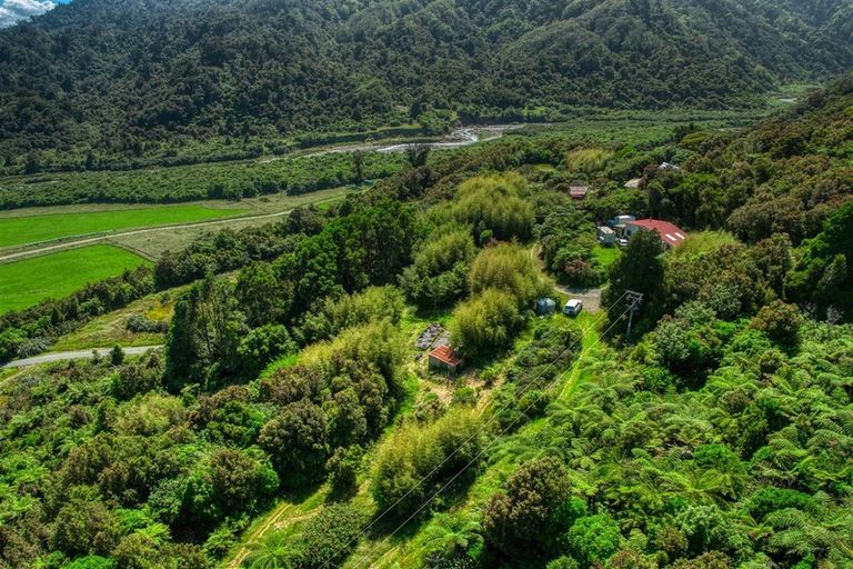 Photo of property in 3094 Coast Road, Barrytown, Runanga, 7873