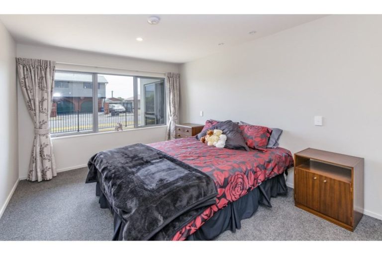 Photo of property in 1/49 Castletown Place, New Brighton, Christchurch, 8083