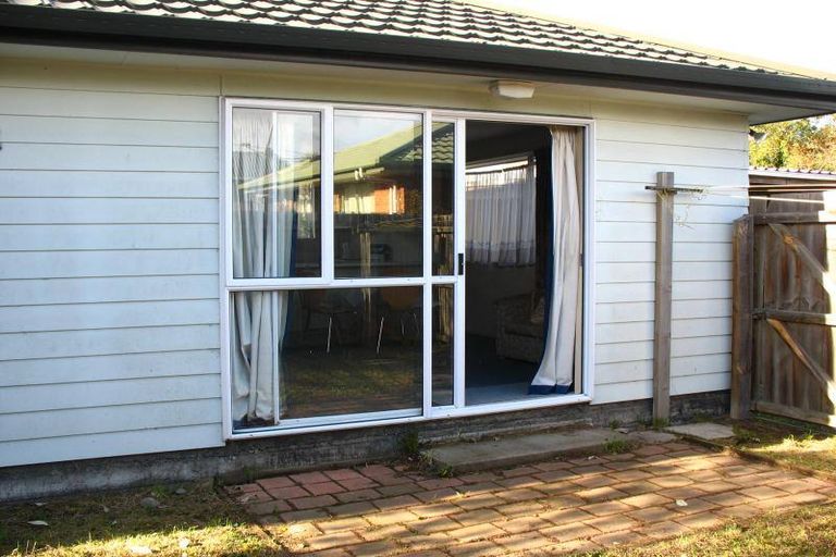 Photo of property in 2/115 Canon Street, Edgeware, Christchurch, 8013