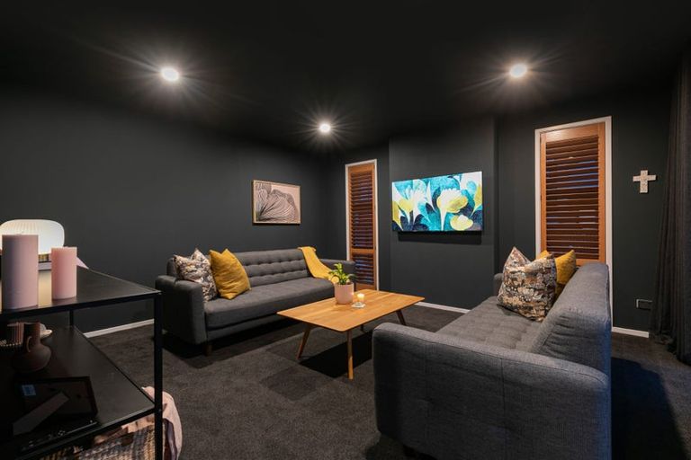 Photo of property in 4a Roland Road, Greenhithe, Auckland, 0632