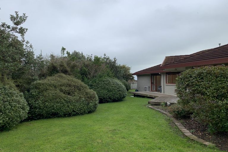 Photo of property in 14 Kilkenny Place, Fitzherbert, Palmerston North, 4410