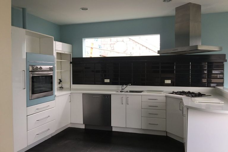 Photo of property in 15 Kerr Street, Devonport, Auckland, 0624