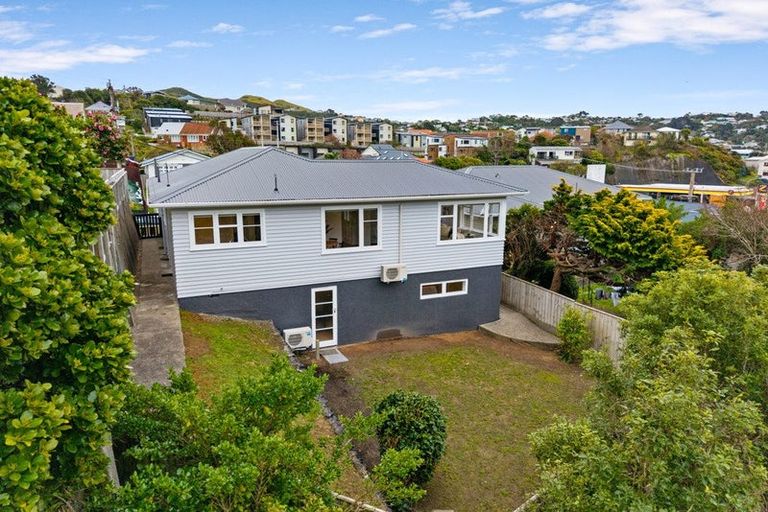 Photo of property in 3 Fraser Avenue, Johnsonville, Wellington, 6037