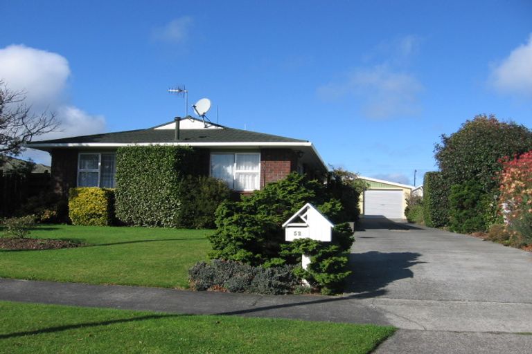Photo of property in 52 Geraldine Crescent, Cloverlea, Palmerston North, 4412