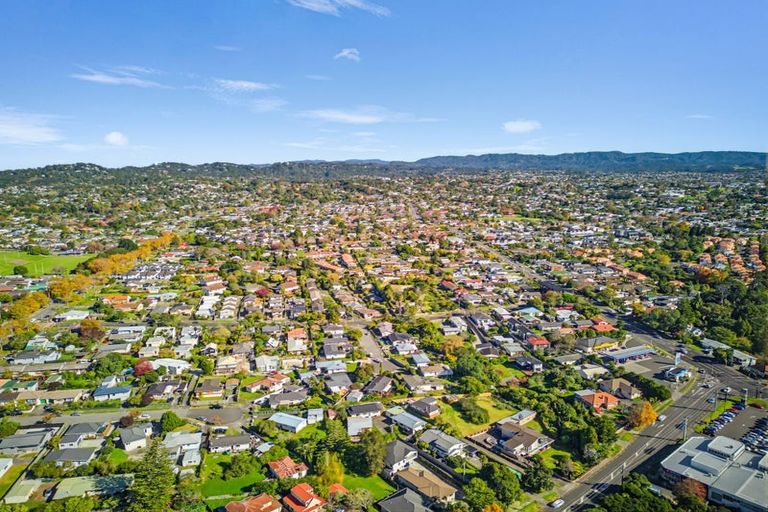 Photo of property in 1/15 Margan Avenue, New Lynn, Auckland, 0600