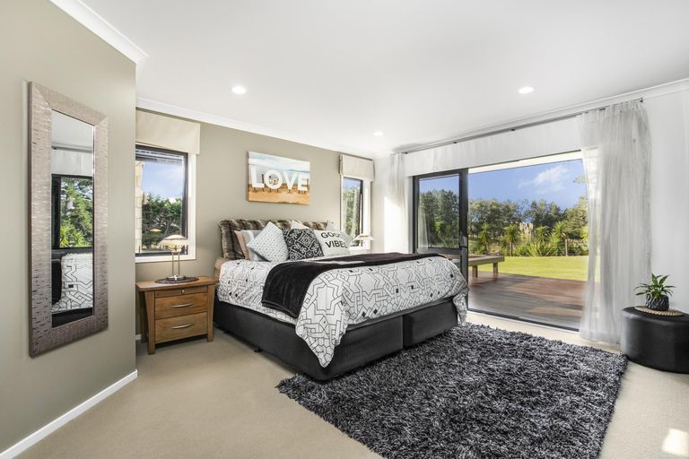 Photo of property in 437 Oira Road, Karaka, Drury, 2578