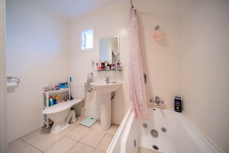 Photo of property in 49a Quintin Drive, Te Anau, 9600